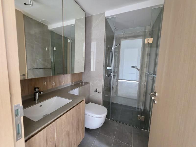 Pinetree Hill, 32 Pine Grove, Clementi Park / Upper Bukit Timah, 2 Bedrooms, 797 sqft, Condominium For Rent, by Raymond Ding, 500265545 - Bathroom - PropertyGuru.com.sg