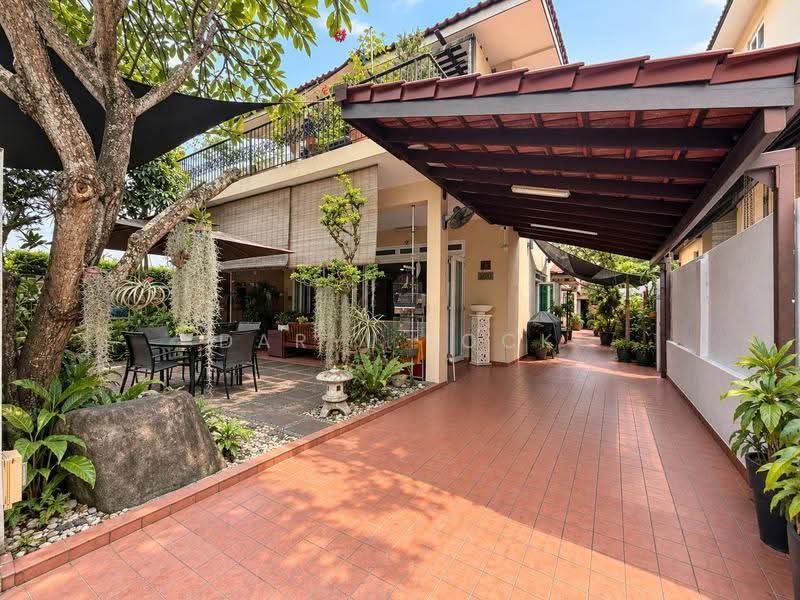 Seletar Hills Estate, Seletar Hills Drive, Seletar / Yio Chu Kang, 5 Bedrooms, 3,158 sqft, Semi-Detached House For Sale, by Daryl Lock, 500265553 - Driveway - PropertyGuru.com.sg