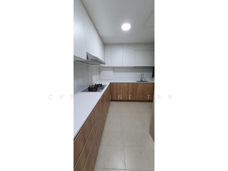 Landbay Condo, 9 Jalan Hajijah, Bedok / Upper East Coast, 2 Bedrooms, 990 sqft, Condominium For Rent, by Christine Tan, 500265557 - Kitchen - PropertyGuru.com.sg