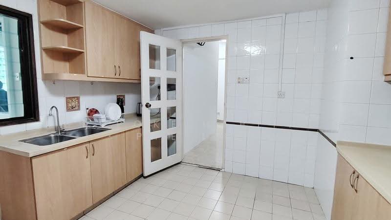 The Anchorage, 370E Alexandra Road, Alexandra / Commonwealth, Room Rental, 100 sqft, Condominium For Rent, by Bespoke Habitat Pte Ltd, 500265558 - 11-10 Kitchen - PropertyGuru.com.sg