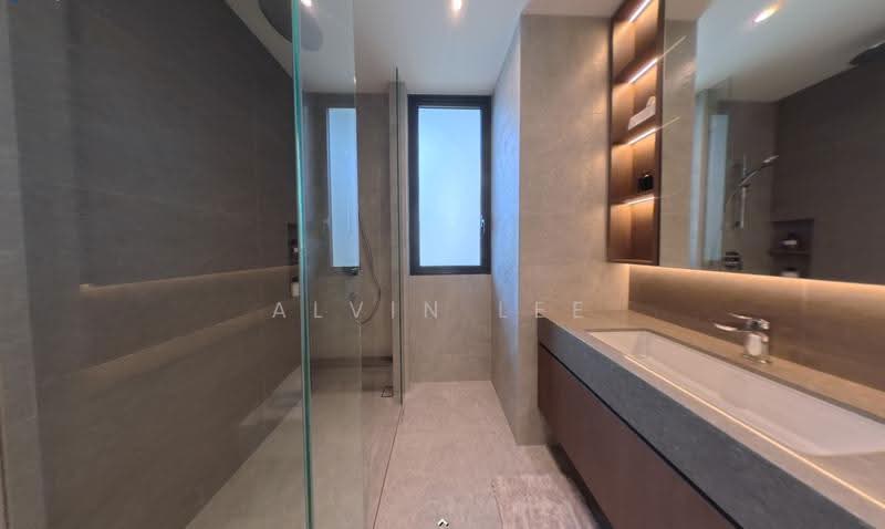RARE JEM RARE 5-BEDROOM LUXE IN PRESTIGIOUS DISTRICT 10!, Tanglin / Holland / Bukit Timah, 5 Bedrooms, 1,561 sqft, Condominium For Sale, by Alvin Lee, 500265559 - Bathroom - PropertyGuru.com.sg