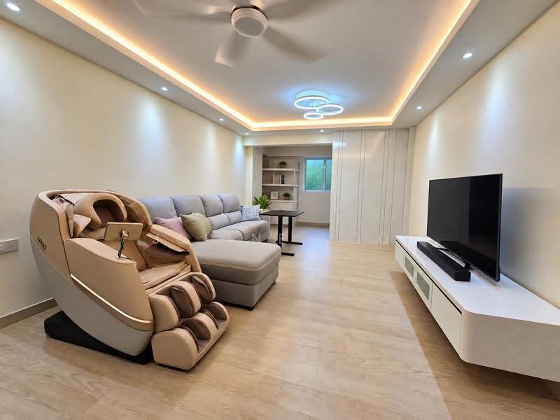 137 Marsiling Road, 137 Marsiling Road, Admiralty / Woodlands, 4 Bedrooms, 1,302 sqft, HDB Flat For Sale, by Jolene Hoo, 500265560 - Living Room - PropertyGuru.com.sg