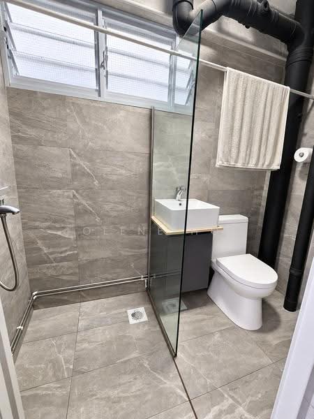 137 Marsiling Road, 137 Marsiling Road, Admiralty / Woodlands, 4 Bedrooms, 1,302 sqft, HDB Flat For Sale, by Jolene Hoo, 500265560 - Bathroom - PropertyGuru.com.sg