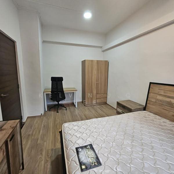 Eng Aun Mansion, 314 - 314C Thomson Road, Newton / Novena, Room Rental, 150 sqft, Walk-up Apartment For Rent, by Kelvin J.C Lee, 500265563 - Bedroom - PropertyGuru.com.sg