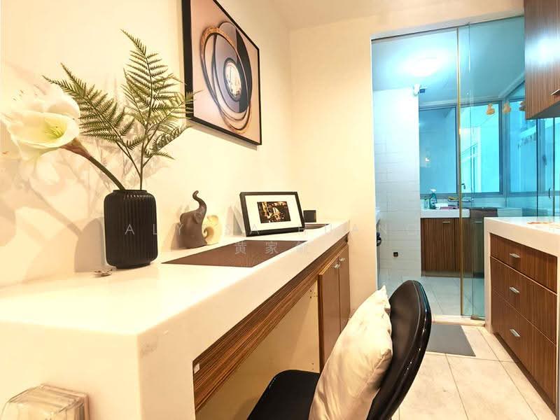 The Lakeshore, 31 Jurong West Street 41, Boon Lay / Jurong / Tuas, Room Rental, 200 sqft, Condominium For Rent, by Alyssa Huang 黄家敏, 500265586 - Study - PropertyGuru.com.sg