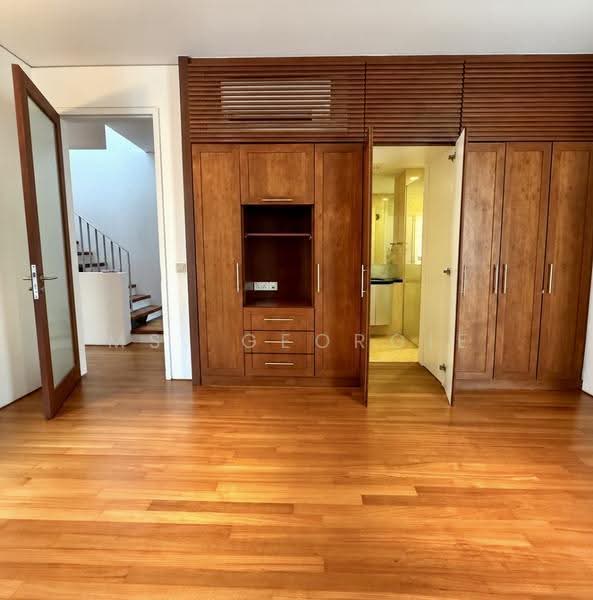 Semi-D Near Beauty World MRT & Nature Reserve, Hindhede Place, Clementi Park, Upper Bukit Timah, Clementi Park / Upper Bukit Timah, 4 Bedrooms, 2,837 sqft, Semi-Detached House For Rent, by Ms. Georgie, 500265591 - Interior - PropertyGuru.com.sg