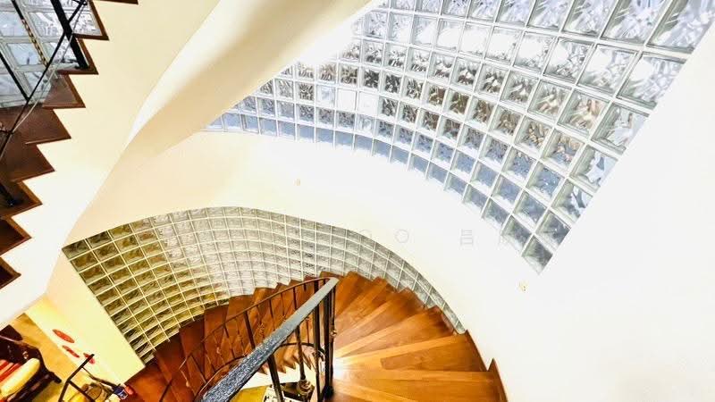 Semi d landed for sale near kembangan mrt, East Coast / Marine Parade, 6 Bedrooms, 3,477 sqft, Semi-Detached House For Sale, by Laven Loo 吕欣颐, 500265604 - PropertyGuru.com.sg