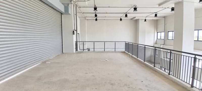High Ceiling B2 Warehouse / Light Storage Ramp-Up, Kranji, Admiralty / Woodlands, 4,306 sqft, Factory / Workshop (B2) For Rent, by Jane Toh, 500265617 - Interior - CommercialGuru.com.sg