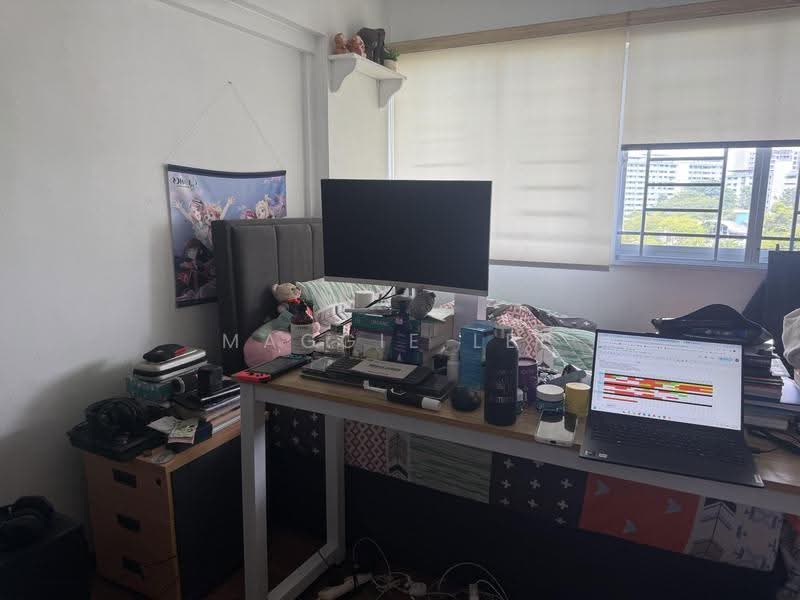 716 Bedok Reservoir Road, 716 Bedok Reservoir Road, Bedok / Upper East Coast, 3 Bedrooms, 142 sqft, HDB Flat For Sale, by Maggie Lee, 500265629 - PropertyGuru.com.sg