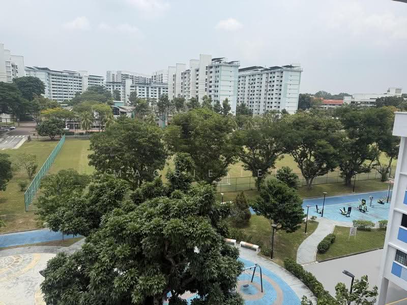 716 Bedok Reservoir Road, 716 Bedok Reservoir Road, Bedok / Upper East Coast, 3 Bedrooms, 142 sqft, HDB Flat For Sale, by Maggie Lee, 500265629 - PropertyGuru.com.sg
