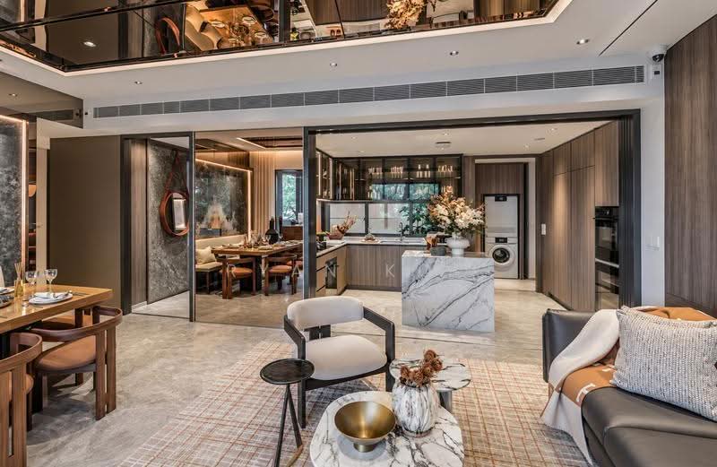 MEYER BLUE, 83 Meyer Road, East Coast / Marine Parade, 5 Bedrooms, 1,905 sqft, Condominium For Sale, by Ryan Koo, 500265630 - Living Room - PropertyGuru.com.sg
