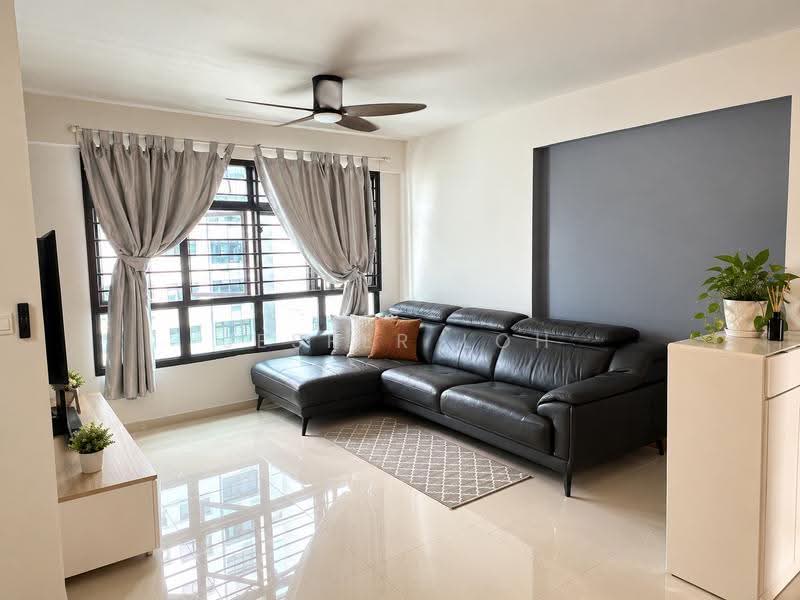 818B Choa Chu Kang Avenue 1, 818B Choa Chu Kang Avenue 1, Dairy Farm / Bukit Panjang / Choa Chu Kang, 3 Bedrooms, 990 sqft, HDB Flat For Sale, by Jesper Loh, 500265660 - Living Room - PropertyGuru.com.sg