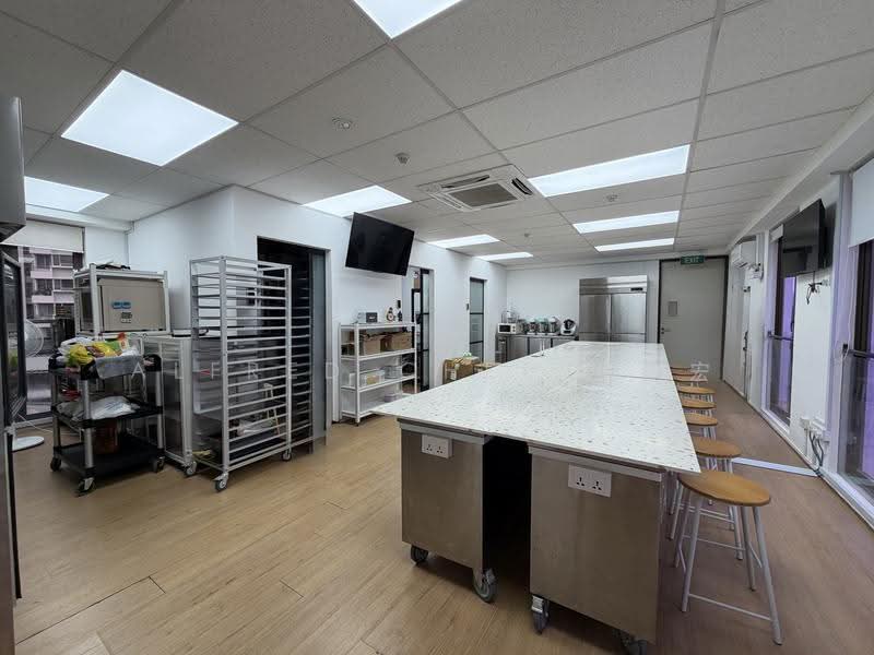 Cheap Must Buy Trophy Asset along Serangoon Road, Serangoon Road, Farrer Park / Serangoon Rd, 13,800 sqft, Shop / Shophouse For Sale, by Alfred Chee 徐仲宏, 500265664 - Kitchen - CommercialGuru.com.sg