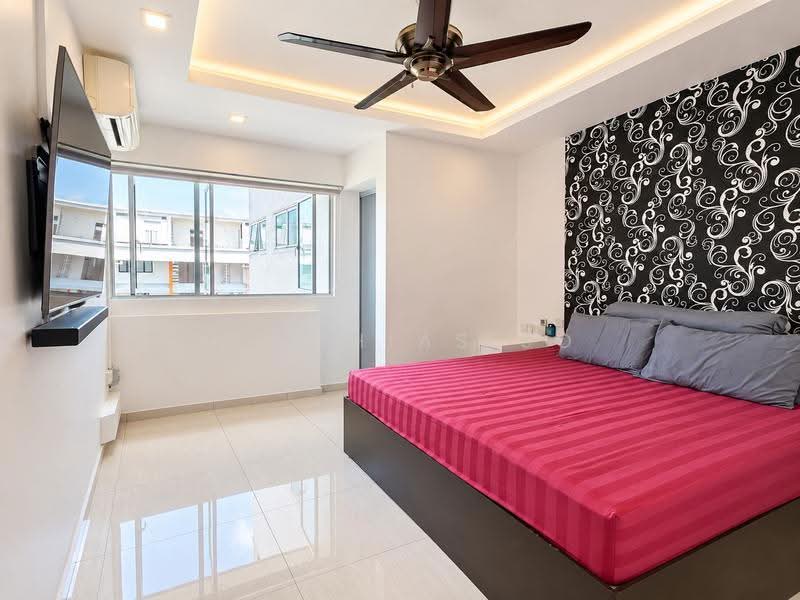 232 Hougang Avenue 1, 232 Hougang Avenue 1, Hougang / Punggol / Sengkang, 3 Bedrooms, 1,119 sqft, HDB Flat For Rent, by Matthias So, 500265688 - Bedroom - PropertyGuru.com.sg