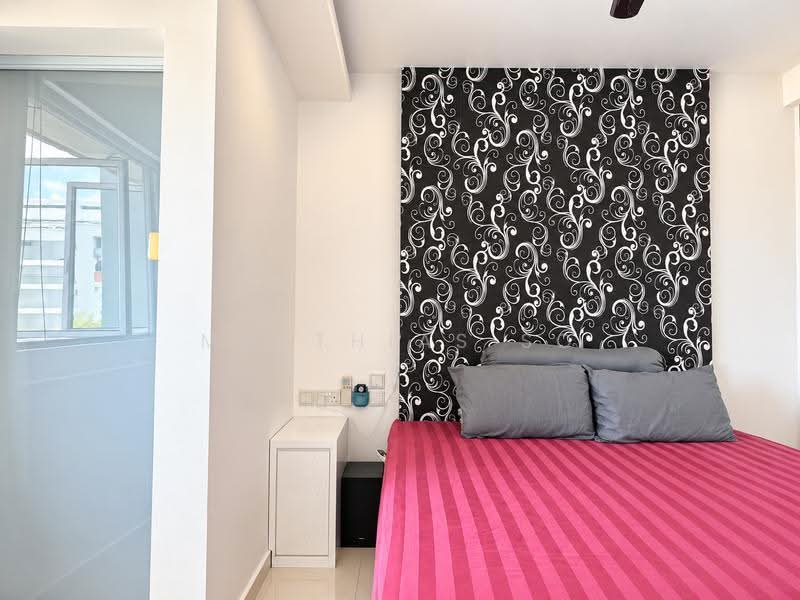 232 Hougang Avenue 1, 232 Hougang Avenue 1, Hougang / Punggol / Sengkang, 3 Bedrooms, 1,119 sqft, HDB Flat For Rent, by Matthias So, 500265688 - Bedroom - PropertyGuru.com.sg