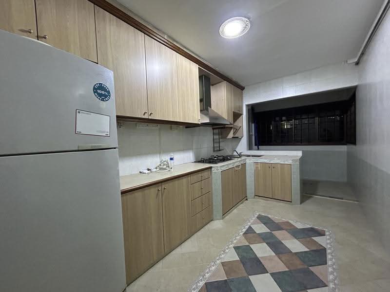 231 Compassvale Walk, 231 Compassvale Walk, Hougang / Punggol / Sengkang, 3 Bedrooms, 1,302 sqft, HDB Flat For Rent, by Alvin Toh, 500265695 - Kitchen - PropertyGuru.com.sg