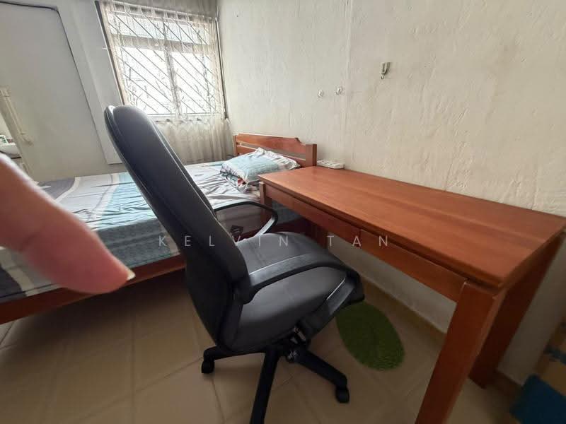 229 Bukit Batok East Avenue 3, 229 Bukit Batok East Avenue 3, Dairy Farm / Bukit Panjang / Choa Chu Kang, Room Rental, 150 sqft, HDB Flat For Rent, by Kelvin Tan, 500265699 - Bedroom - PropertyGuru.com.sg