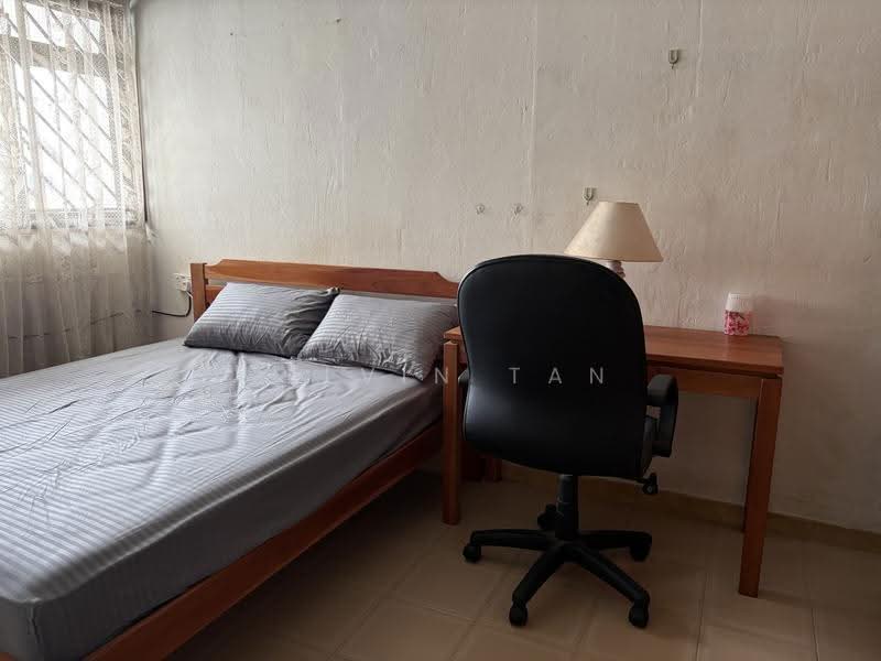 229 Bukit Batok East Avenue 3, 229 Bukit Batok East Avenue 3, Dairy Farm / Bukit Panjang / Choa Chu Kang, Room Rental, 150 sqft, HDB Flat For Rent, by Kelvin Tan, 500265699 - Bedroom - PropertyGuru.com.sg