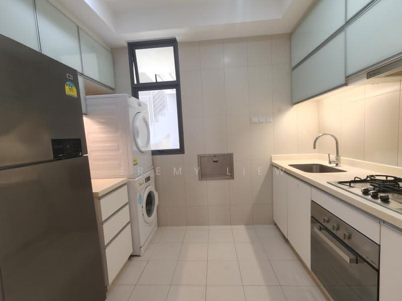 38 Amber, 38 Amber Rd, East Coast / Marine Parade, 2 Bedrooms, 893 sqft, Condominium For Rent, by Jeremy Liew, 500265701 - Kitchen - PropertyGuru.com.sg
