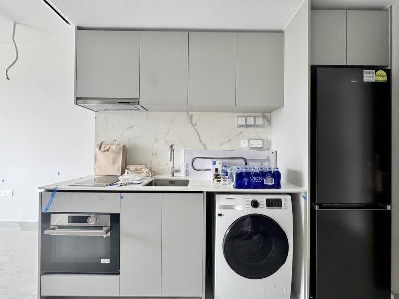 Grand Dunman, 6 Dunman Road, East Coast / Marine Parade, Studio, 250 sqft, Condominium For Rent, by Esther Cai, 500265705 - Kitchen - PropertyGuru.com.sg