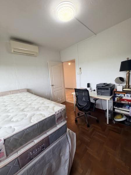 14 Marine Terrace, 14 Marine Terrace, East Coast / Marine Parade, 3 Bedrooms, 1,302 sqft, HDB Flat For Sale, by Li Hui Bing Sandra, 500265706 - Bedroom - PropertyGuru.com.sg