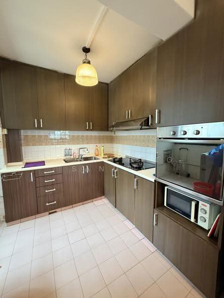 14 Marine Terrace, 14 Marine Terrace, East Coast / Marine Parade, 3 Bedrooms, 1,302 sqft, HDB Flat For Sale, by Li Hui Bing Sandra, 500265706 - Kitchen - PropertyGuru.com.sg