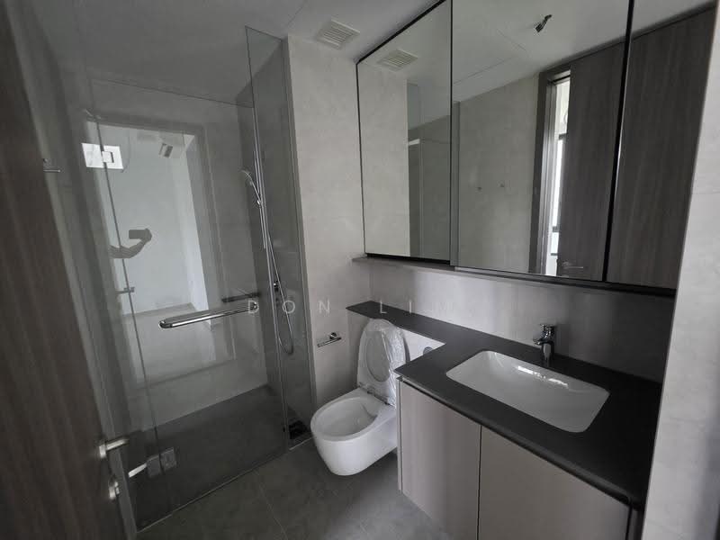 Pinetree Hill, 30 Pine Grove, Clementi Park / Upper Bukit Timah, 2 Bedrooms, 764 sqft, Condominium For Rent, by Don Lim, 500265707 - Bathroom - PropertyGuru.com.sg