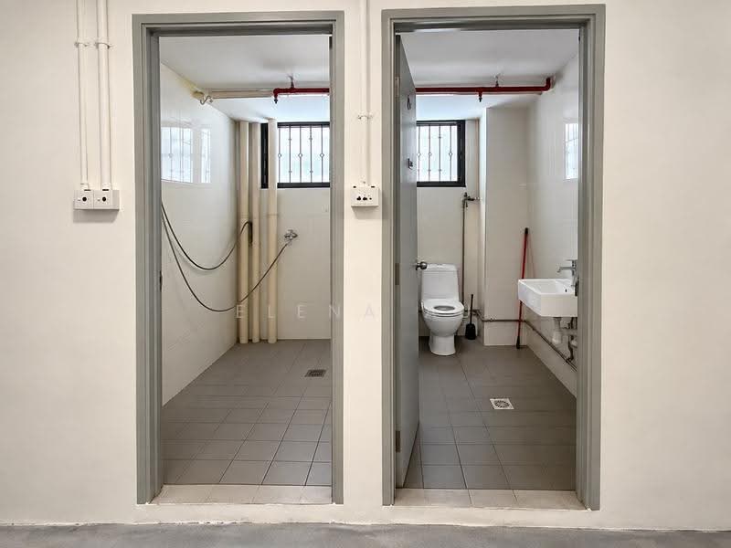Shun Li Industrial Park, 91 Kaki Bukit Avenue 1, Eunos / Geylang / Paya Lebar, 2,153 sqft, Factory / Workshop (B2) For Sale, by Elena Au, 500265709 - Bathroom - CommercialGuru.com.sg