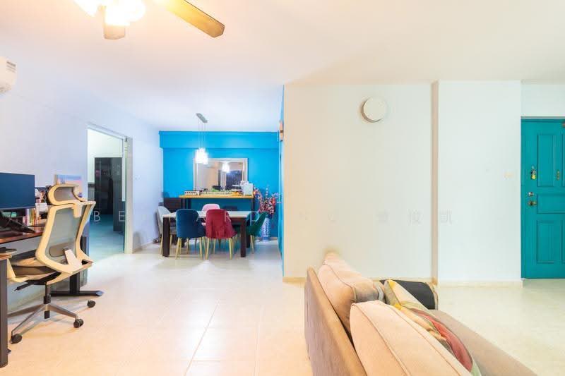 501C Wellington Circle, 501C Wellington Circle, Sembawang / Yishun, 3 Bedrooms, 1,184 sqft, HDB Flat For Sale, by Bernard Ng 黄俊凯, 500265724 - Living Room - PropertyGuru.com.sg