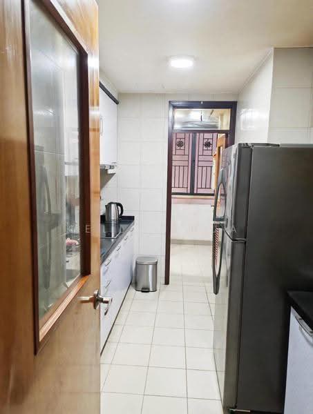 Regent Heights, 56 Bukit Batok East Avenue 5, Dairy Farm / Bukit Panjang / Choa Chu Kang, 2 Bedrooms, 1,023 sqft, Condominium For Sale, by Kelly Chua, 500265727 - Kitchen - PropertyGuru.com.sg