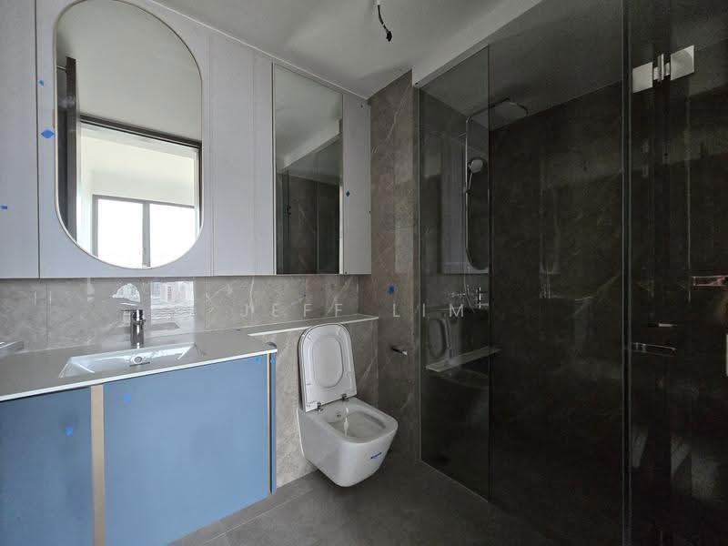 Pinetree Hill, 30 Pine Grove, Clementi Park / Upper Bukit Timah, 2 Bedrooms, 764 sqft, Condominium For Rent, by Jeff Lim, 500265730 - Bathroom - PropertyGuru.com.sg