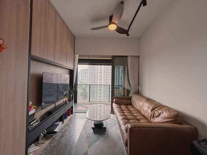 Margaret Ville, 20 Margaret Drive, Alexandra / Commonwealth, 1 Bedroom, 527 sqft, Apartment For Sale, by Tilia Chin, 500265747 - Living Room - PropertyGuru.com.sg