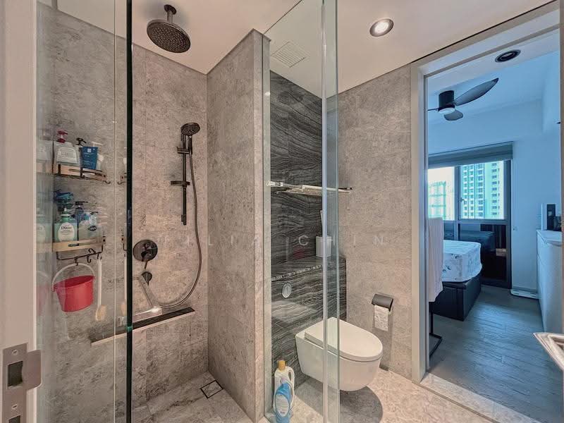 Margaret Ville, 20 Margaret Drive, Alexandra / Commonwealth, 1 Bedroom, 527 sqft, Apartment For Sale, by Tilia Chin, 500265747 - Bathroom - PropertyGuru.com.sg