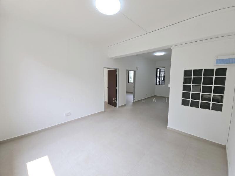 3A Jalan Wangi, Jalan Wangi, Macpherson / Potong Pasir, 3 Bedrooms, 1,087 sqft, Walk-up Apartment For Rent, by Forbes Seah, 500265753 - Living Room - PropertyGuru.com.sg