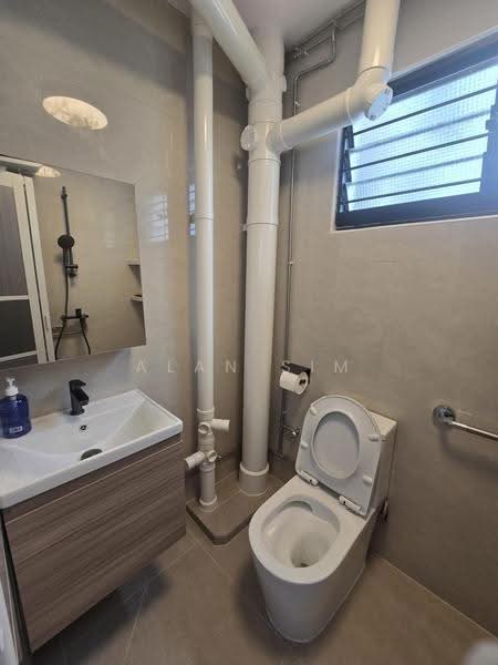 131 Bishan Street 12, 131 Bishan Street 12, Ang Mo Kio / Bishan / Thomson, Room Rental, 100 sqft, HDB Flat For Rent, by Alan Sim, 500265755 - Bathroom - PropertyGuru.com.sg
