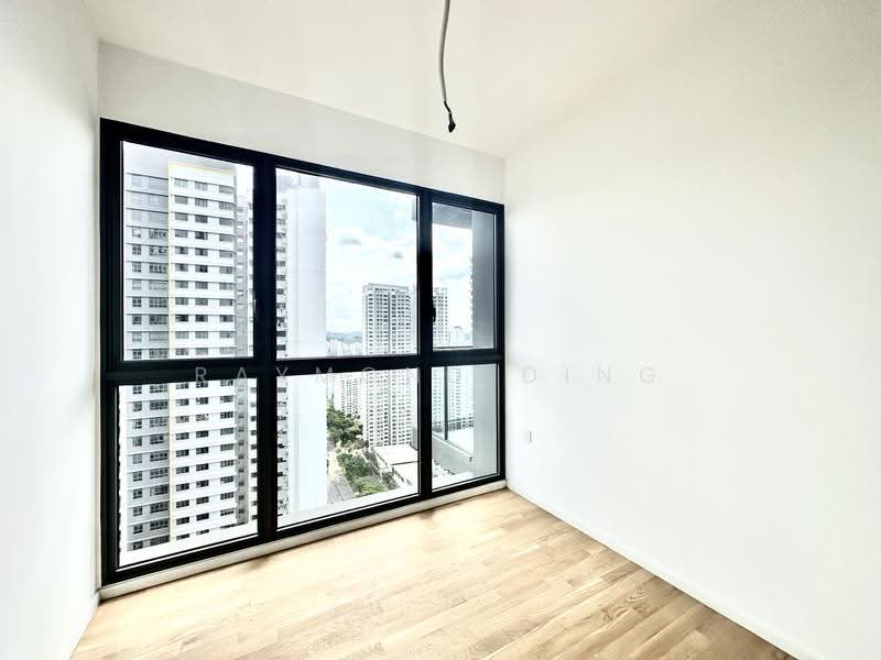 Pinetree Hill, 32 Pine Grove, Clementi Park / Upper Bukit Timah, 3 Bedrooms, 1,216 sqft, Condominium For Rent, by Raymond Ding, 500265759 - PropertyGuru.com.sg