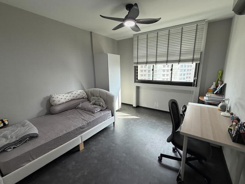 627 Senja Road, 627 Senja Road, Dairy Farm / Bukit Panjang / Choa Chu Kang, 3 Bedrooms, 1,183 sqft, HDB Flat For Sale, by Jane Tan, 500265765 - Bedroom - PropertyGuru.com.sg