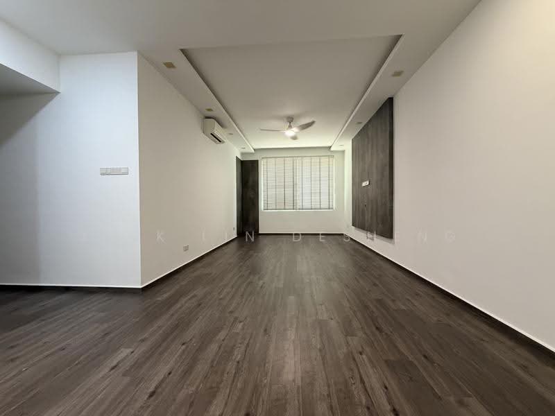 Seletar Springs Condominium, 110 Gerald Drive, Seletar / Yio Chu Kang, 3 Bedrooms, 1,335 sqft, Condominium For Sale, by Jack Lin Desheng, 500265774 - Living Room - PropertyGuru.com.sg