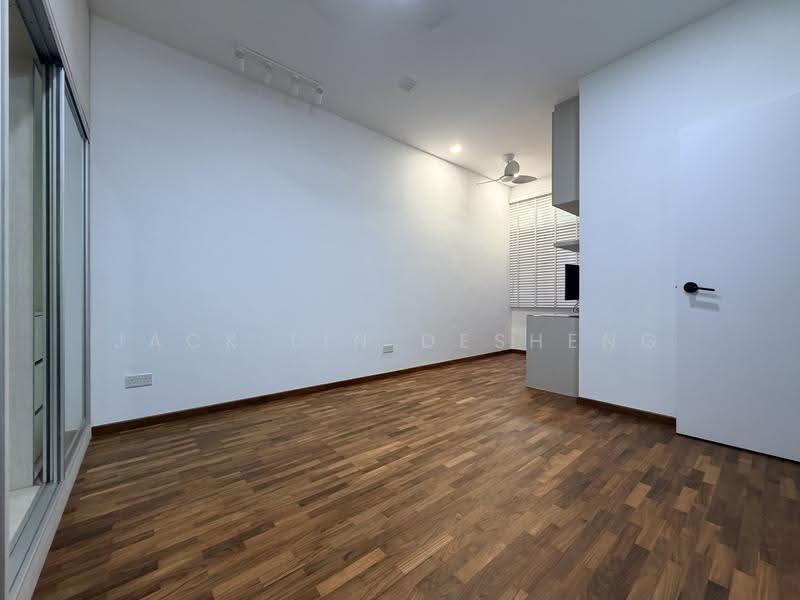 Seletar Springs Condominium, 110 Gerald Drive, Seletar / Yio Chu Kang, 3 Bedrooms, 1,335 sqft, Condominium For Sale, by Jack Lin Desheng, 500265774 - Master Bedroom - PropertyGuru.com.sg
