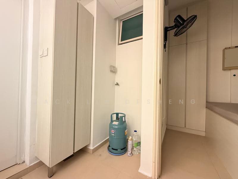 Seletar Springs Condominium, 110 Gerald Drive, Seletar / Yio Chu Kang, 3 Bedrooms, 1,335 sqft, Condominium For Sale, by Jack Lin Desheng, 500265774 - Yard & Maid's Room - PropertyGuru.com.sg