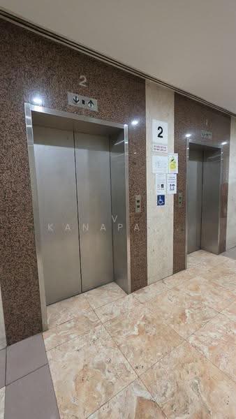 Kembangan Plaza, 18 Jalan Masjid, Eunos / Geylang / Paya Lebar, 1,346 sqft, Mall Shop For Sale, by V Kanapathy, 500265775 - Corridor - CommercialGuru.com.sg