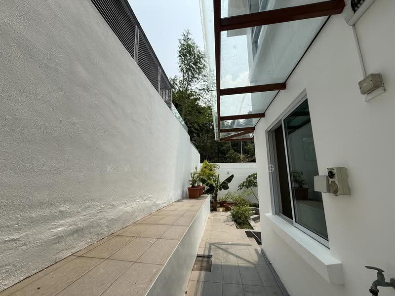 Wak Hassan, Sembawang / Yishun, 5 Bedrooms, 7,335 sqft, Semi-Detached House For Rent, by Karen Pang, 500265781 - Exterior - PropertyGuru.com.sg