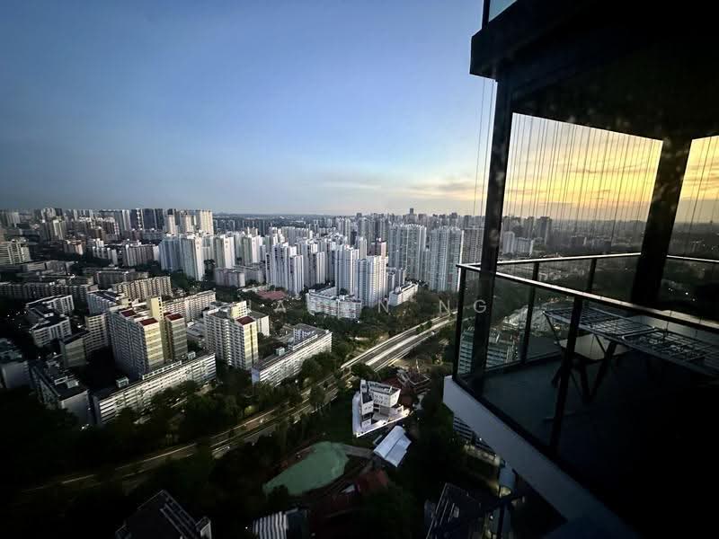 Avenue South Residence, 11 Silat Avenue, Alexandra / Commonwealth, 2 Bedrooms, 657 sqft, Condominium For Sale, by Sharon Ng, 500265782 - View - PropertyGuru.com.sg
