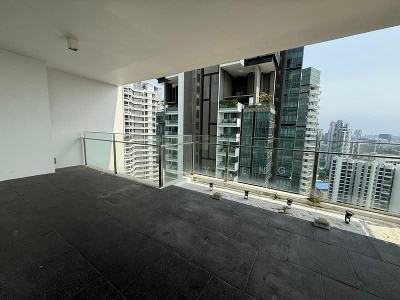Skypark @ Somerset, 22 Saint Thomas Walk, Orchard / River Valley, 4 Bedrooms, 3,347 sqft, Apartment For Rent, by Jamie Yoeng, 500265786 - Balcony - PropertyGuru.com.sg