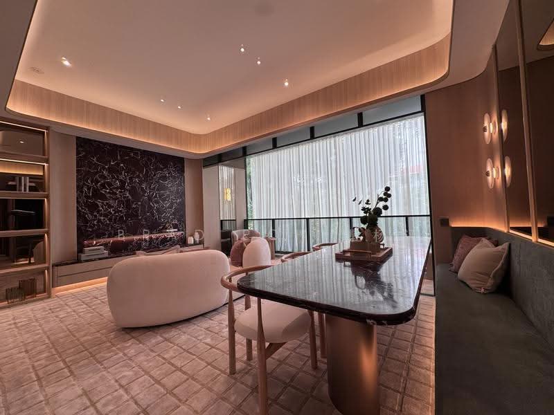 Amberwood at Holland, Tanglin / Holland / Bukit Timah, 4 Bedrooms, 1,227 sqft, Condominium For Sale, by Brad Poh 傅杨评, 500265792 - Living Room - PropertyGuru.com.sg