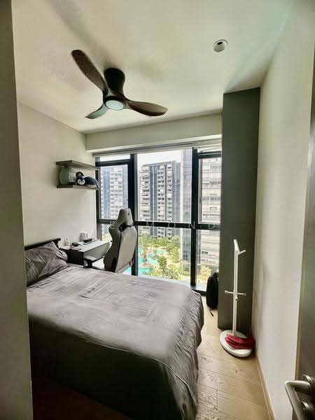 The Florence Residences, 97 Hougang Avenue 2, Hougang / Punggol / Sengkang, 5 Bedrooms, 1,668 sqft, Condominium For Sale, by Desmond Yuen, 500265794 - Bedroom - PropertyGuru.com.sg