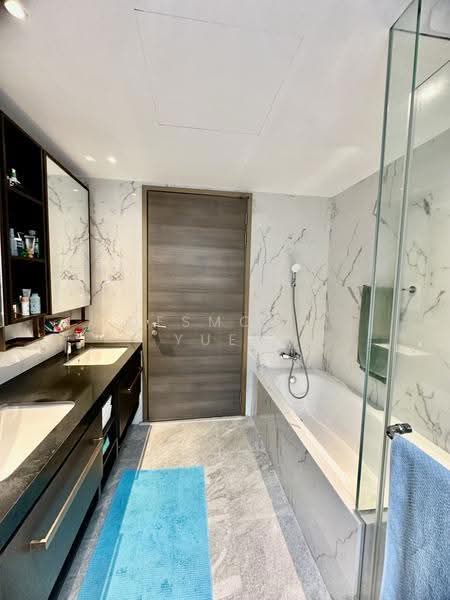 The Florence Residences, 97 Hougang Avenue 2, Hougang / Punggol / Sengkang, 5 Bedrooms, 1,668 sqft, Condominium For Sale, by Desmond Yuen, 500265794 - Master Bathroom - PropertyGuru.com.sg