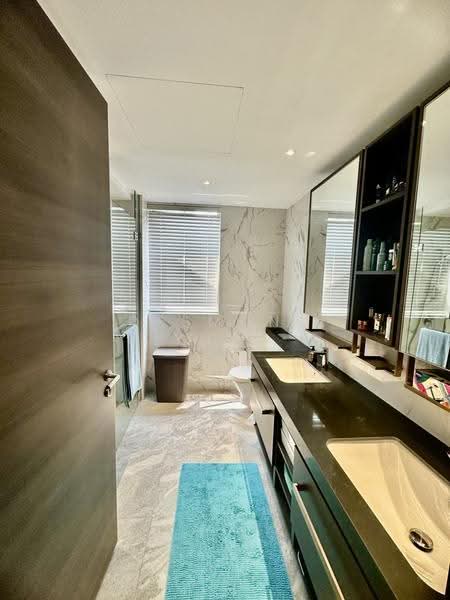 The Florence Residences, 97 Hougang Avenue 2, Hougang / Punggol / Sengkang, 5 Bedrooms, 1,668 sqft, Condominium For Sale, by Desmond Yuen, 500265794 - Bathroom - PropertyGuru.com.sg