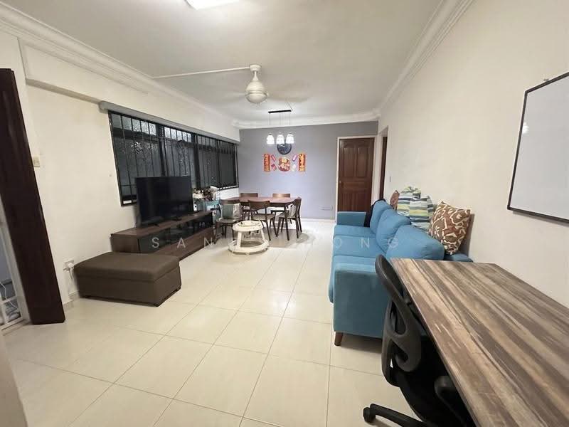 688A Choa Chu Kang Drive, 688A Choa Chu Kang Drive, Dairy Farm / Bukit Panjang / Choa Chu Kang, 3 Bedrooms, 968 sqft, HDB Flat For Sale, by Sandy Hong, 500265807 - Living Room - PropertyGuru.com.sg