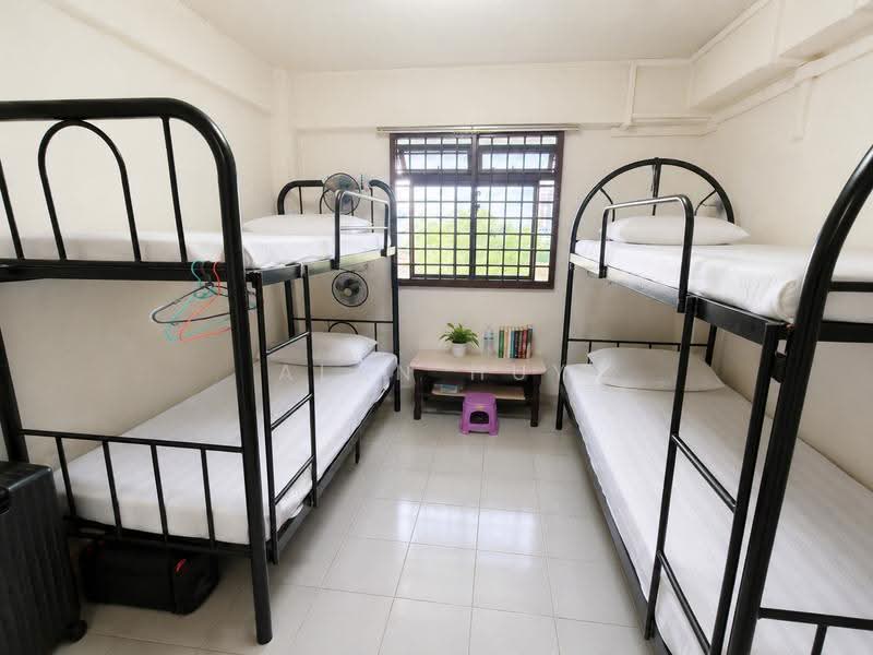 41 Sims Drive, 41 Sims Drive, Eunos / Geylang / Paya Lebar, Room Rental, 200 sqft, HDB Flat For Rent, by Alan Huy, 500265821 - Bedroom - PropertyGuru.com.sg